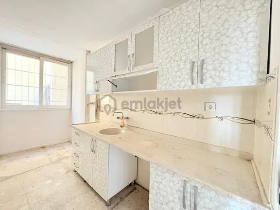 Prestij'den Çankaya'da Çarşı Merkez'de Ayrı Mutfak 2+1 Daire 2