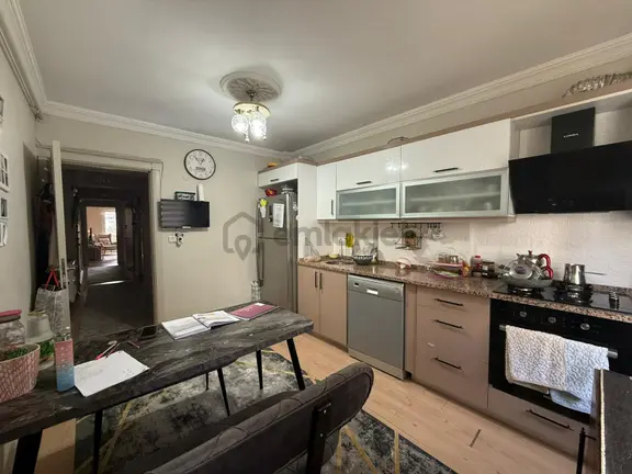 🏡 Sakarya Mahallesi 🏡 ✅3+1 120 M2 5 Katlının 1 Katı ❇️ Kapalı Mutfak Full Özelikli 1