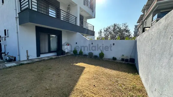 Turyap'tan İnönü Mahallesi 5+1 Satılık Tripleks Villa 2