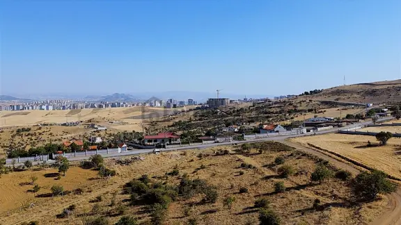 Han'dan Göl Manzaralı İmara Sınır Yola Cephe Kelepir Tarla 2