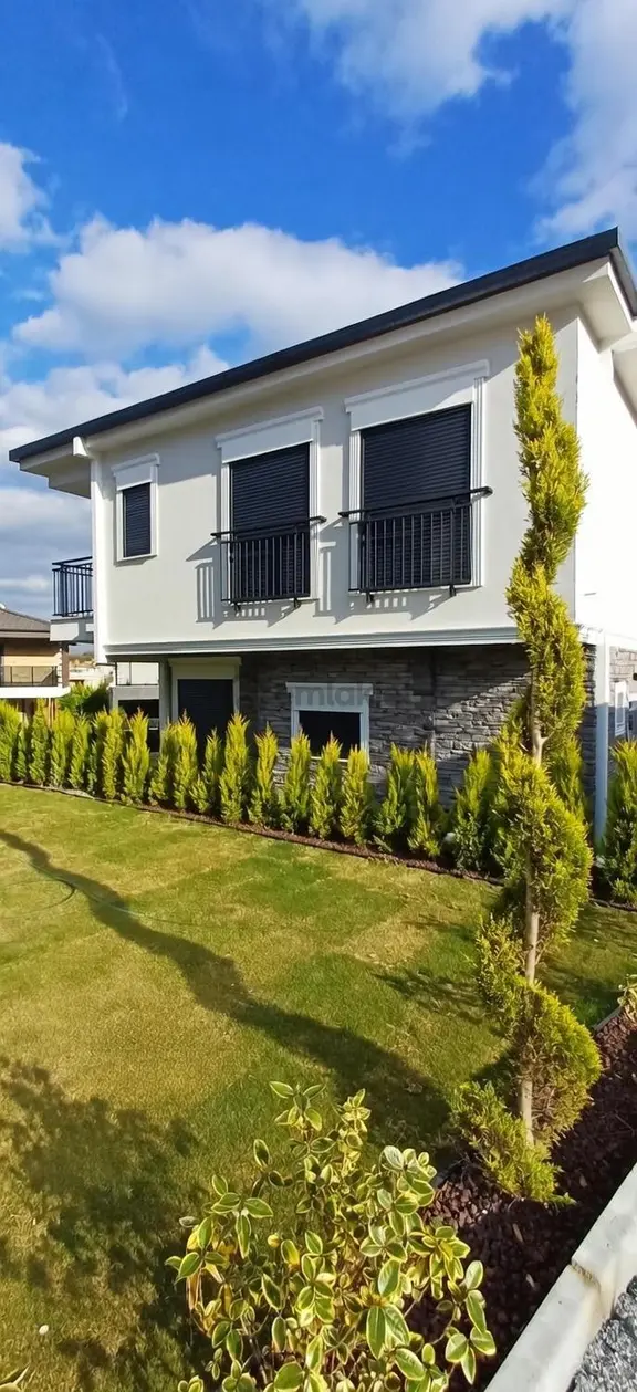 Mazaralı Sıfır Oturmaya Hazır Lüx Villalar 2