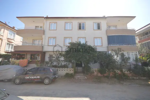 Yalancı İlanlara Son Karasu Yalı Mah De Masrafsız Ve Tertemiz Ara Kat 2+1 Daire 2
