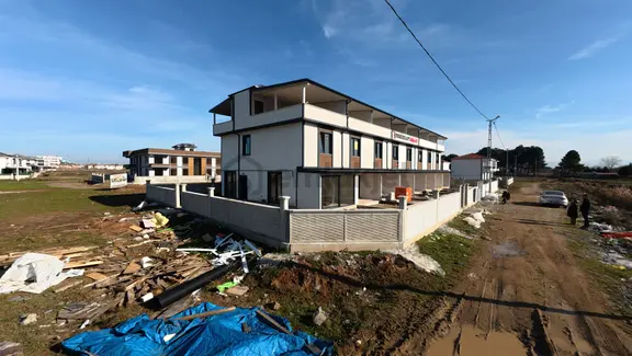 Karasu 'da Özel Havuzlu Prestijli 3+1 Satılık Villa 1