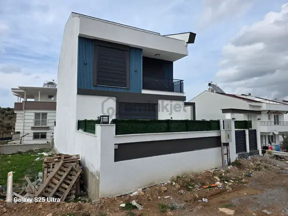 🏡 Aydın Didim Hisar Mahallesinde Satılık Ön Cephe Triplex Villa 🏡 1