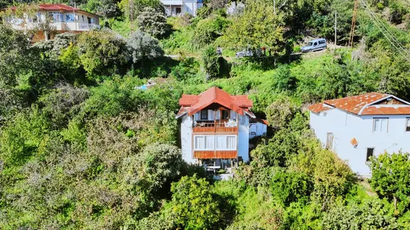 Taşbaşı Mahallesi Müstakil Ev (full Deniz & Şehir Manzaralı) 2