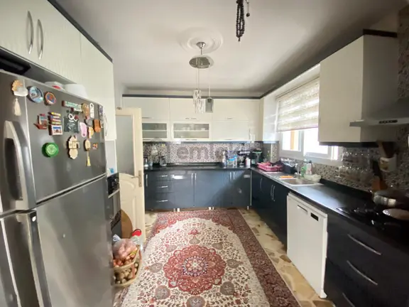 Prestij'den Cumhuriyet'te Polis Lojman Civarı 5+1 Daire 2