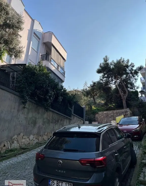 Balçova Korutürk Te Üniversiteye Yürüme Mesafesinde Eşyalı 2