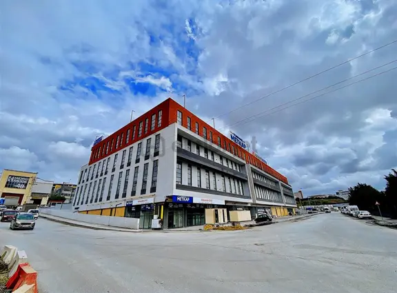 Ana Cadde Cepheli 197 M2 Mağaza Hadımköy Ticarethane Metkap'ta! 1