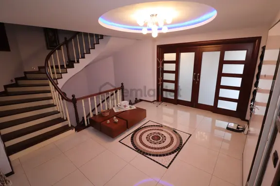 Yenimahalle Yeni Batı Mahallesi 10+1 Satılık Villa 2