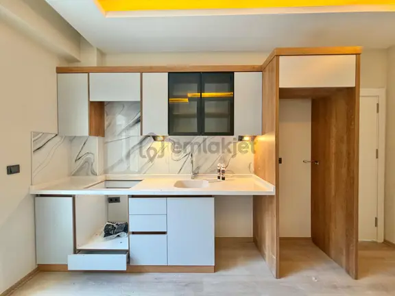 Home And Car'dan Edremit'de Doğalgazlı 1+1 Sıfır Satılık Daire 1