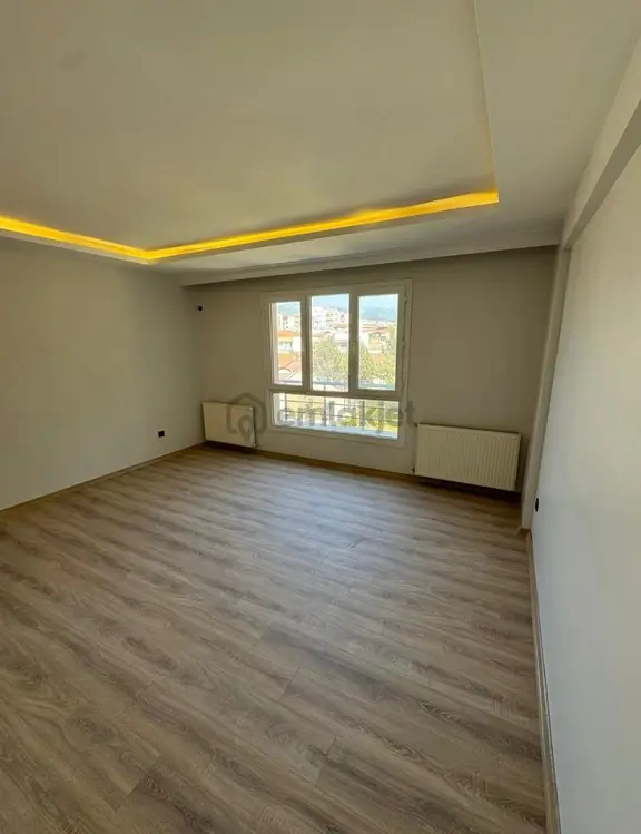 Acill Buca Hasanağa Bahçesi Yakını 3+1 120m2 Dgazlı Full Bakımlı Fırsat Satılık Daire 2