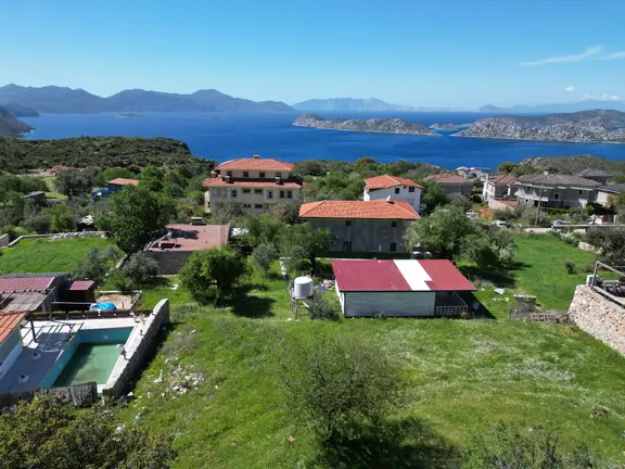 Joker: Marmaris Söğüt İçinde 2+1 Prefabrik Olan Satılık Tarla 2