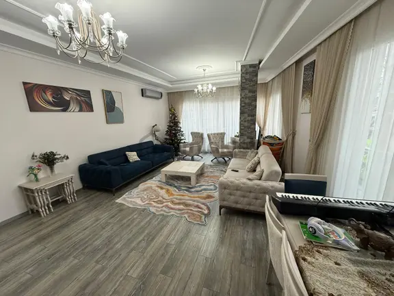 Barış'tan Soğuksu Fulya Sokakta 155 M2 3+1 Lüks Kapalı Otoparklı 2