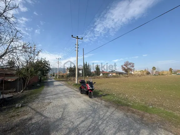 Muğla Ortaca Akıncı’da 2 Parselden Oluşan Satılık İmarlı Arsa 1