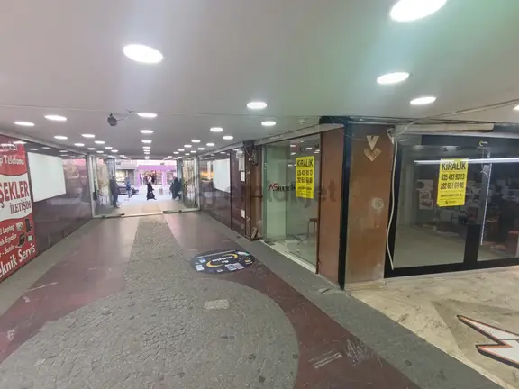 Çorlu Merkezde Megalit İş Merkezi Girişinde Kupon Kiralık Dükkan 1