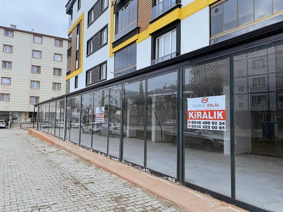 Yağmur Emlak'tan Tekkeköy'de Kiralık Köşebaşı Süper Dükkan 2