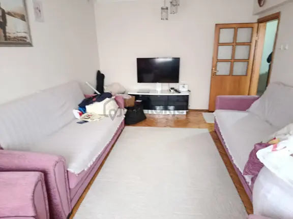 Afyon Tezcan Emlaktan Kurtuluş Ana Cadde Üstü 2+1 Kiralık Daire 2