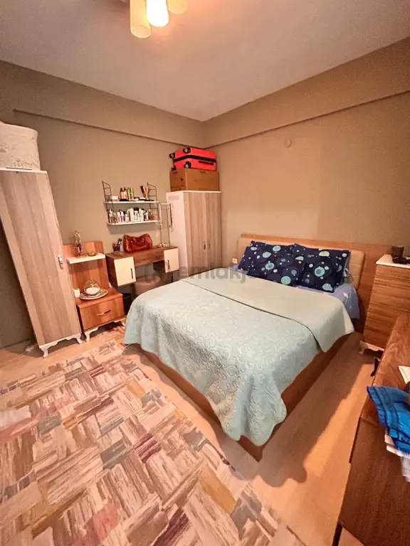 🏡muradiye Mahallesi Karali Bölgesi 🏡site İçi ✅1+1 70 M2 3 Katlının Zemin Katı 2