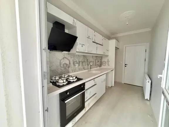 Home And Car'dan Edremite Ayrı Mutfaklı Önü Açık 2+1 Sıfır Daire 1