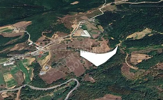 İznik Hacıosman, Kırkharman Köy Merkezinde Satılık Tarla 1