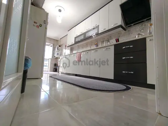 Kanuni Mahallesi'nde Asansörlü Çift Girişli 6+1 Dubleks! 1