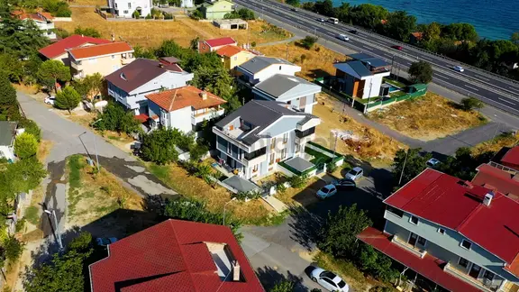 6-12 Ay Vadeli-silivri Gümüşyaka Satılık 4+1 İskanlı İkiz Villa (yol Cephe) 1