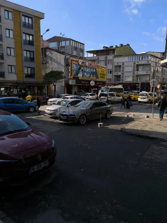 Tabya Meydanda Devren Kuruyemiş Baharat Mağazası 2