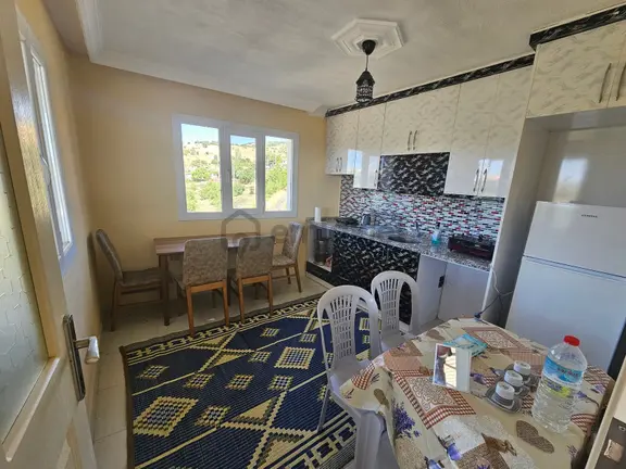 Manisa Kulada Satılık Çiftlik Evi Ve 15.951 M² Arazisi 2