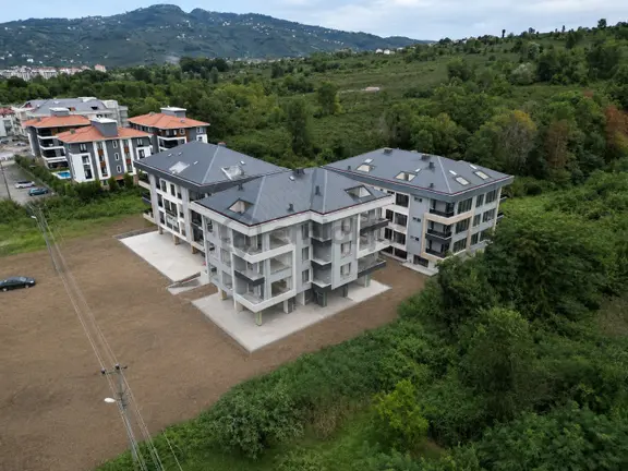 Century 21'den Efirli'de Karayoluna Cephe Havuzlu 2+1 1
