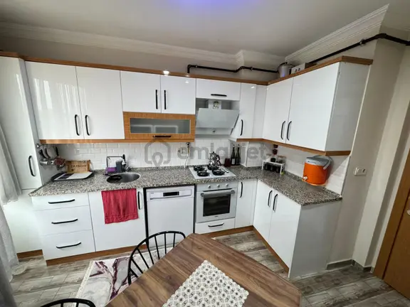🏡muradiye Mahallesi🏡 ✅2+1 100m2 4 Katlının 4 Katı ❇️full Özelikli Petek Kombili 1