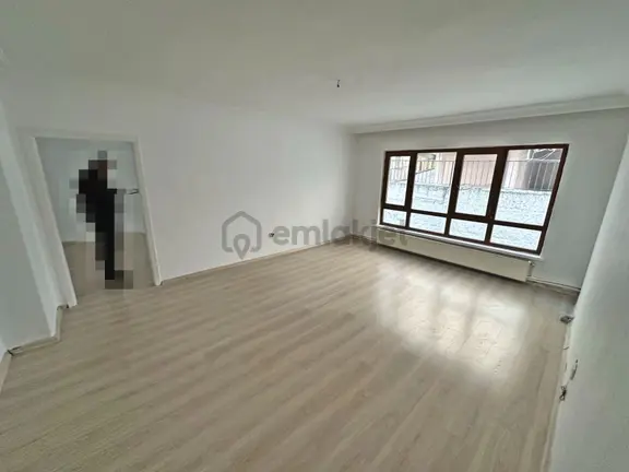 Mamak Belediyesi Yakınında Ana Cadde Üzerinde 5+1 Satılık Dublex 1