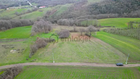 Kocaeli Karamürsel Çamdibi Satılık %5 İmarlı 5498 M2 Tarla 2