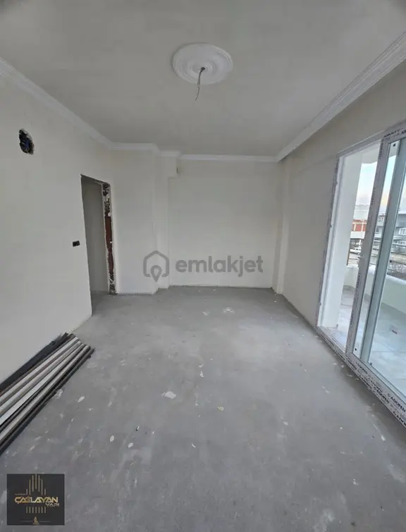 Efendi Mah. Satılık 2+1 Daire 2