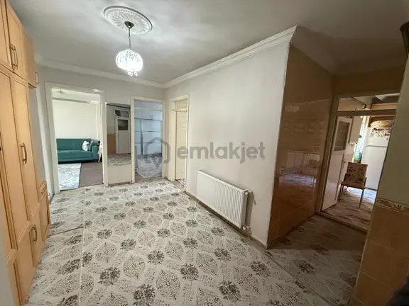 Yaşarsoy Gyodan Ahmet Yesevi 3+1 Tekli Doğalgazlı Son Kat Daire 1