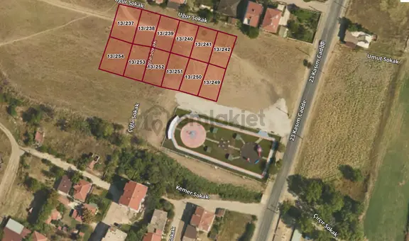 Edirne Havsa'da Merkeze Çok Yakın Villa İmarlı Arsa 1
