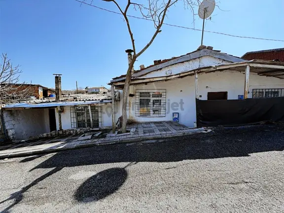 Ümraniye Topağacı Mh. 200m2 Gece Kondulu Satılık Arsa 2