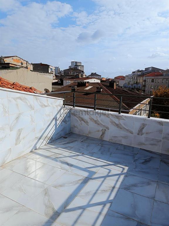 Torunlar Emlaktan Satılık 5+2 Boş Sıfır Lüx Daire Demirkapı Mh. 2