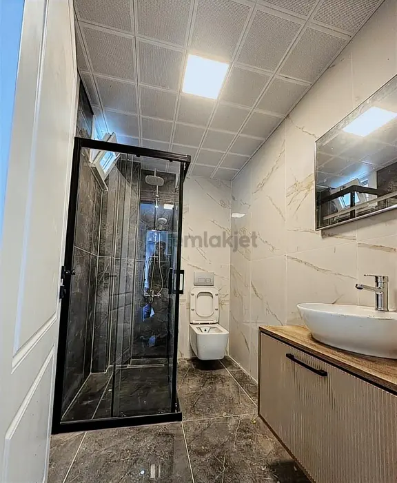 Gümüşyaka'da 3 Katlı Deniz Manzaralı Kaçırılmayacak Fırsat Villa 2