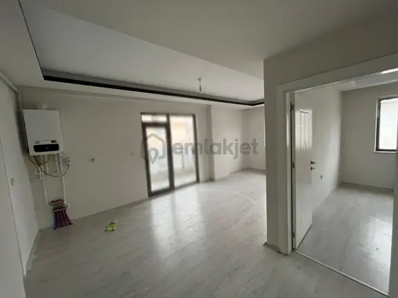 Halilağa Mahallesinde Yeni Yapı 2+1 Satılık Daire 2
