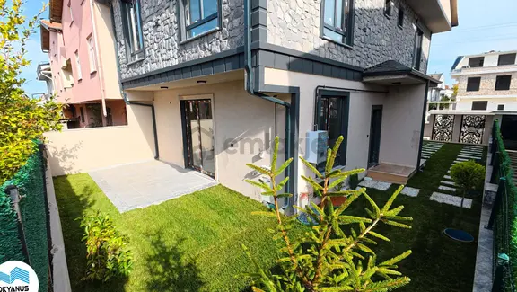Kocaali De Modern Mutfaklı, Geniş Bahçeli Merkezi 4+1 Villa 1