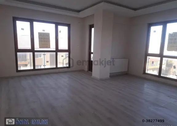 Önaldan Ankara Çankaya Keklik Pınarı Mah. 4+1 Açık Teraslı Manzaralı 2
