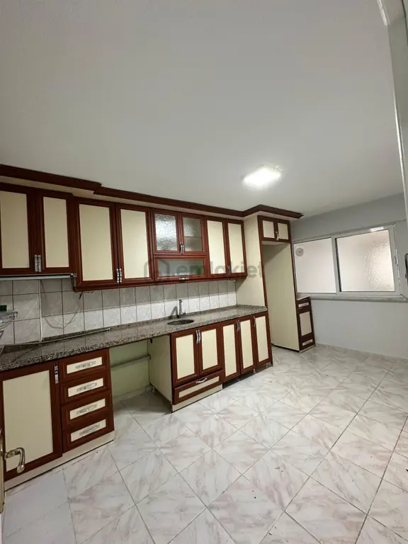 🏡adakale Mahallesi 🏡 ✅2+1 120m2 4 Katlının Yüksek Zemini ❇️kapalı Mutfak Petek Kombili 1