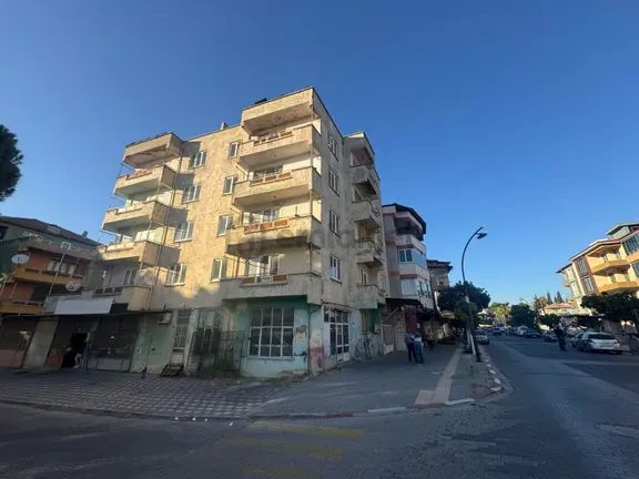 Kuzey Emlak'tan - Ana Cadde Üzeri - Köşe Parsel 1