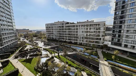 Suryapı Corridor Da Satılık 3+1 157m2 Balkonlu Daire Güneşli 1