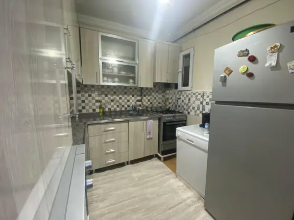Makro Life Gayrimenkul'den Bağlar 5 Nisanda Satılık Masraflı 2+1 Daire 1