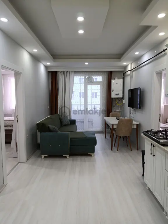 Şehitler Mahallesinde Kiralık Eşyalı 2+1 Arakatta Güney Cephe Daire 2