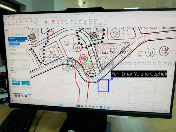 Kemalpaşa Örende Satılık 243 M² Tarla İmar Yoluna Cepheli! 1