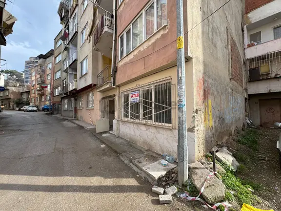 Gemlik'te Sahile Yakın 2+1 Satılık Daire 2