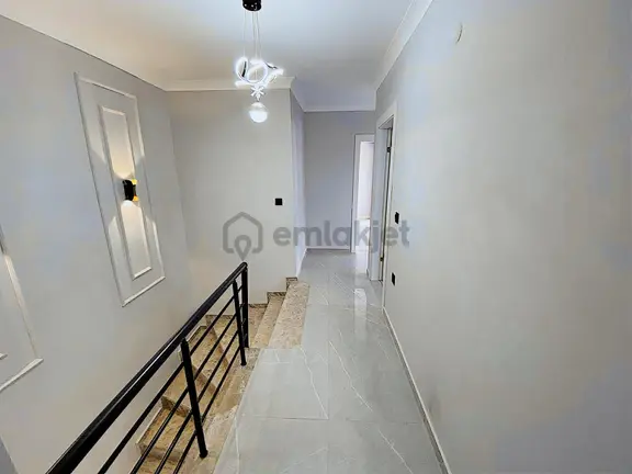 Dağlı !gayrimenkul'den Lüks Yapı Modern & Şık 3+1 Villa 2