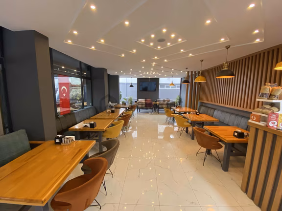 Realty World Şehir Hastanesi Karşısıdevren Kiralık Fırsat İşyeri 2